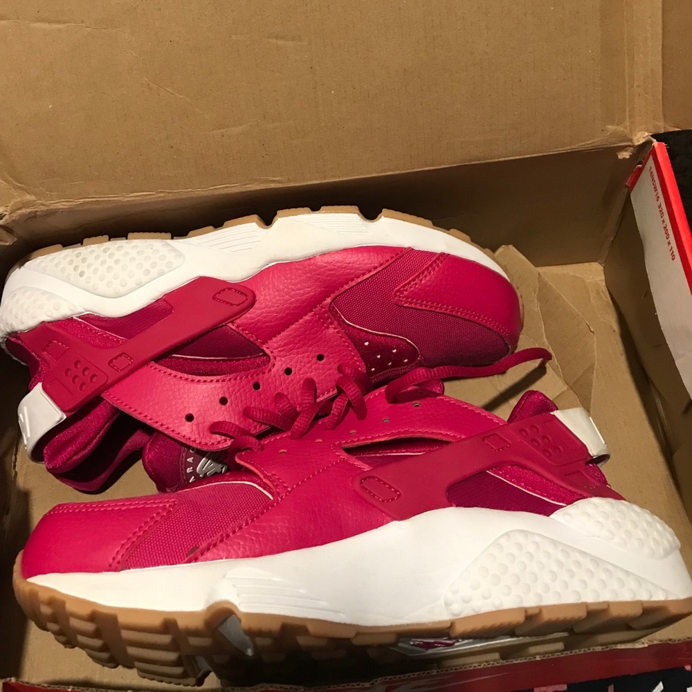 Nike huaraches